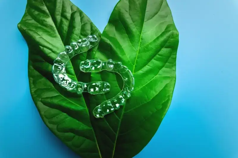Nakładki Invisalign czy warto?